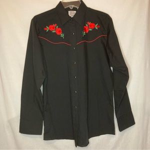 Vintage country charmers western rose embroidered button down